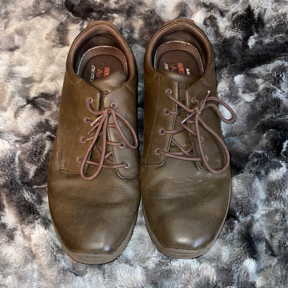 Skechers classic fit shoes. Men’s size 14